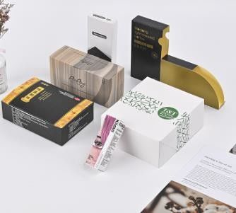 Custom Logo Eco Friendly Packaging for Boxycharm Beauty 구독 무료 디자인