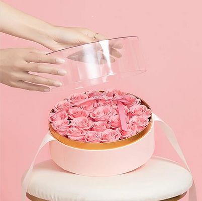 발렌타인 데이와 어머니 날 선물 딱딱한 상자와 함께 심장 모양의 꽃 상자