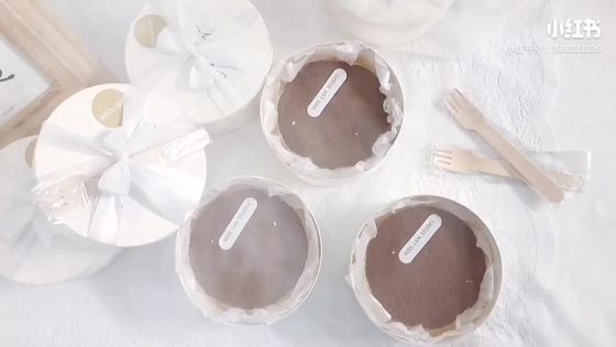 부착되지 않은 12.5cm 직선 둥근 5.5cm 높이의 케이크 상자